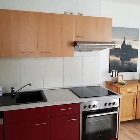 Altstadt Mit Parkplatz Апартаменты Штральзунд